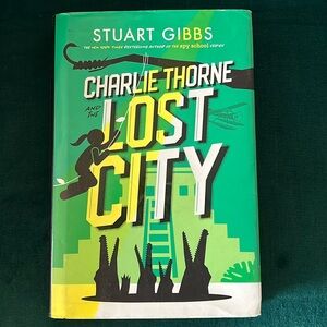 Charlie Thorne and the Lost City by Stuart Gibbs - Hardcover - EUC 🏆